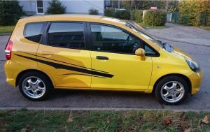 593-Carwrapping-Autofolie-Gelb