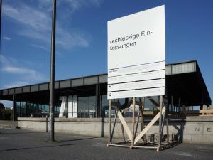 544-Bauschild-Ausstellung-2015-stadtimregal-Berlin