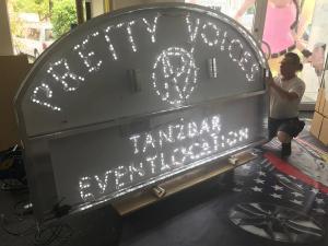 549-LED-Licht-Tanzbar-Eventlocation-Pretty-Voices-Dresden