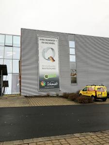 619-Planenlifter-Aussenwerbung