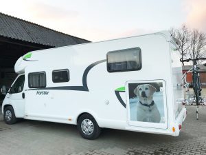 624-Wohnmobil-Aufkleber-Bild-Foto-mit-Hund