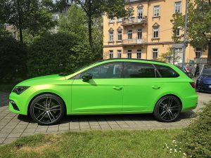 625-Folie-statt-Lackierung-Autofolie-gruen-metallic-matt