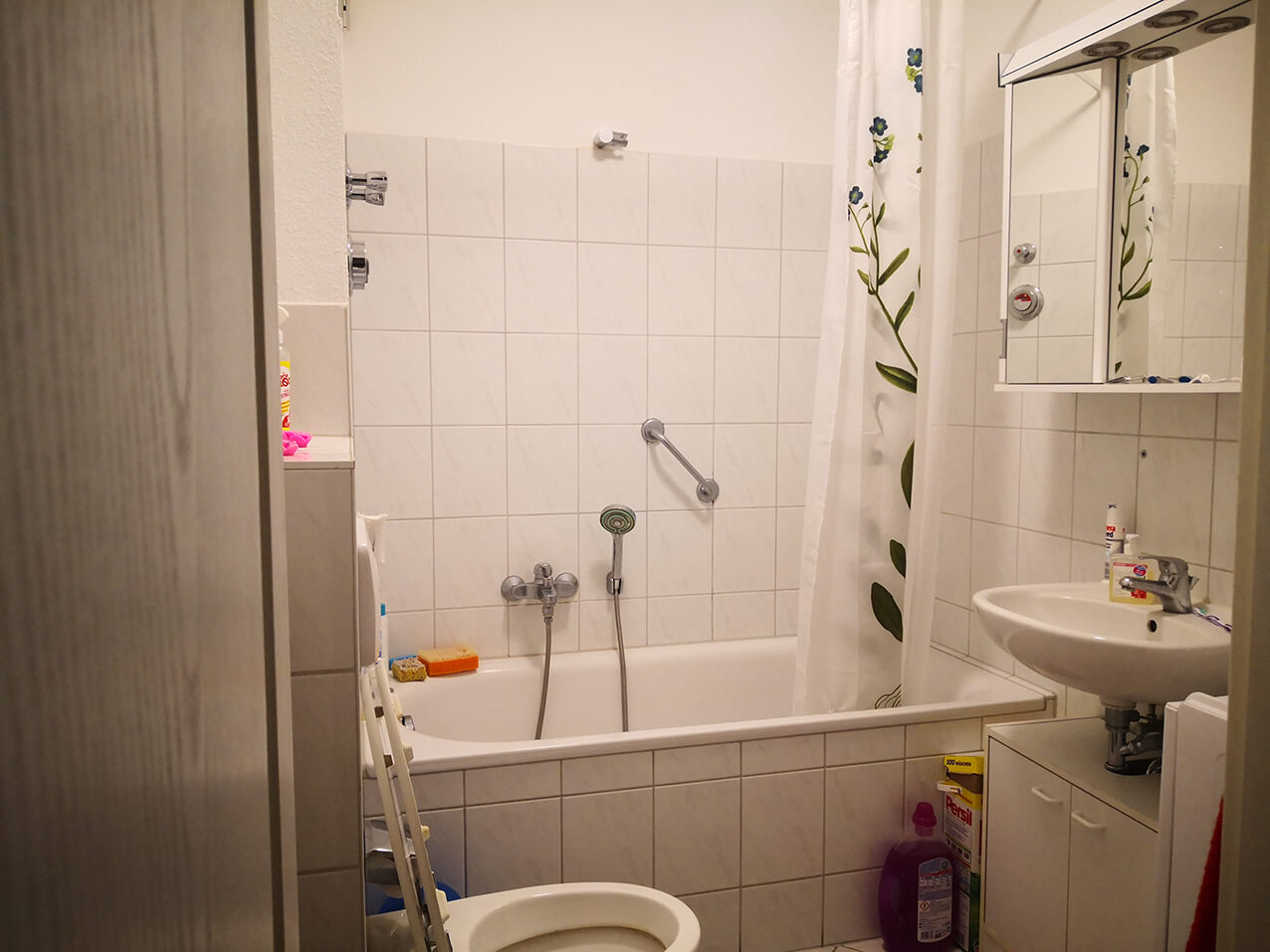 schoene Wohnung Dresden Ost Vermietung Badewanne
