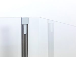 Corona-Wand-Wall-20-Schutzwand-Spuckschutz-Acrylglas-ueber-Eck-Befestigung