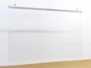 Corona-Wand-Wall-20-haengende-Schutzwand-Spuckschutz-Acrylglas-Plexiglas
