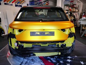 628-Autofolie-4-D-Carwrapping-Folie-seidenmatt-3-D-Form