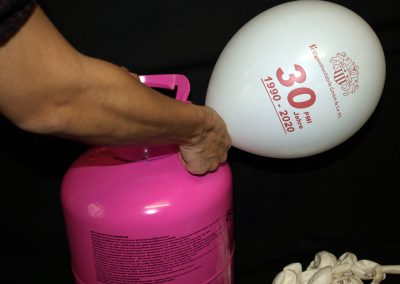 531-Luftballons-einfach-auffuellen-Gasflasche-Helium-Werbemittel