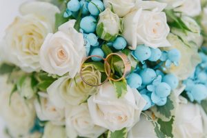 blumenstrauss-gestecke-hochzeit-heirat-blumengeschaeft-boehme-tolkewitz