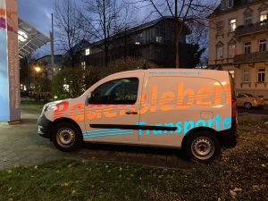 685-Fahrzeugbeschriftung-Reflexfolie-reflektierende-Folie-leuchtend
