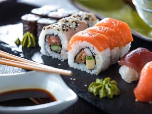 sushi-auf-arbeit-essen-wegaswerbung-mittagsmenue-von-fujisan-restaurant-dresden