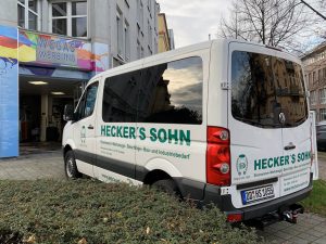 1221-Autoscheiben-Toenungsfolie-tiefschwarz-Sonnenschutz-Einbuchschutz