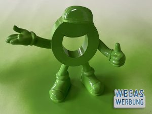 624-Figur-Werbemann-Pokal-3D-Druck-lackieren-WEGASwerbung