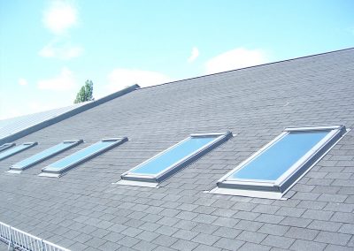 476-Sonnnenschutzfolie-Silber-Mittel-Aussen-Dachfenster-Schutz-vor-Hitze