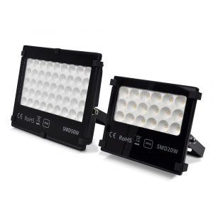 Bauschild-LED-Strahler-Flutlicht-Flaechenlicht
