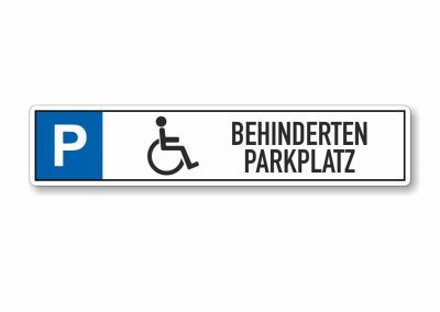 546-Parkplatzschild-Behinderten-Parkplatz