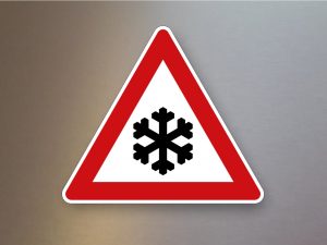 Verkehrsschild-Verkehrszeichen-Gefahrenzeichen-Schnee-oder-Eisglaette-101-51