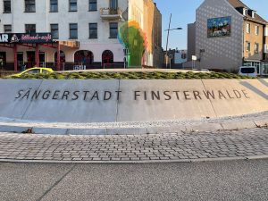 473-Beschriftung-oeffentlicher-Raum-3-D-Buchstaben-bundesweite-Montage