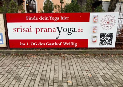 695-Schild-mit-Flyerbox-Halter-srisai-prana-yoga
