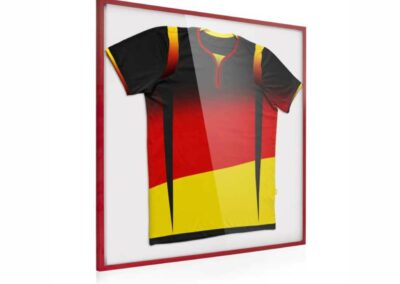 trikotrahmen-deutschlandtrikot-shirt-germany-roter-rahmen