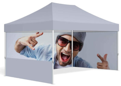 Faltzelt-Pavillon-Aluminium-Dach-Waende-bedruckt-450x300cm