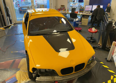 635-16-BMW-E46-Breitbau-Folierung-Motorhaube
