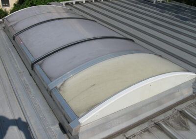 245-Dachfenster-Polycarbonat-ohne-Sonnenschutz