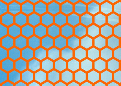 Vogelschutzfolie-Waben-6eck-Tarnung-camo-orange#431