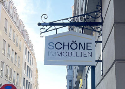 760-Ausleger-Antik-Nostalgie-Vindage-Schild-Schoene-Immobilien