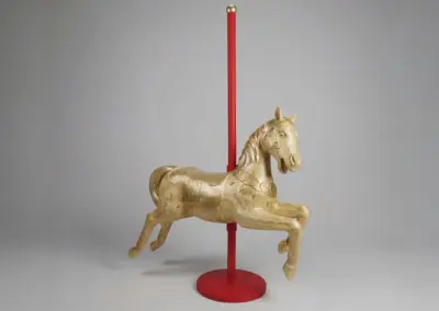 3D-XXL-Pferdefigur-Karussellpferd-neues-Antikpferd-Rummel-Volksfest-Zirkus