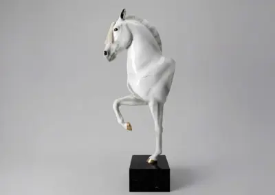 3D-XXL-Pferdefigur-edle-Marmorbueste-weisses-Pferd-Schimmel