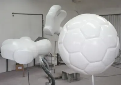 Werkstatt-Werbefigur-Plastik-Riesen-Fussball
