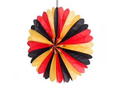 Dekofaecher-Girlande-Deutschland-Seidenpapier-60cm-schwer-entflammbar