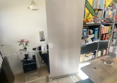 Roll-up-Displayhalterung-4-Acrylboxhalterungen-Doppelarm