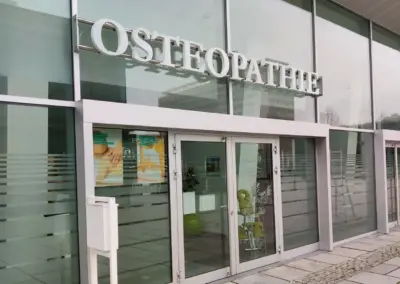 Leuchtbuchstaben-Frontleuchter-Osteopathie
