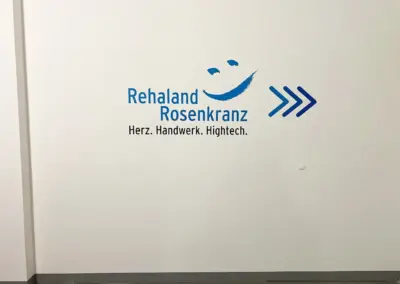 773-Wandtattoo_Wandgestaltung_Rehaland Rosenkranz